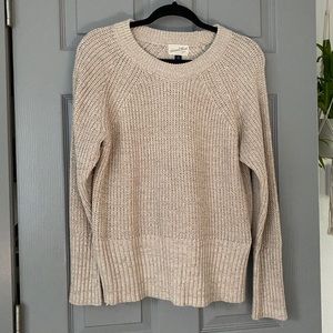 Cream Crewneck Raglan Pullover Sweater M